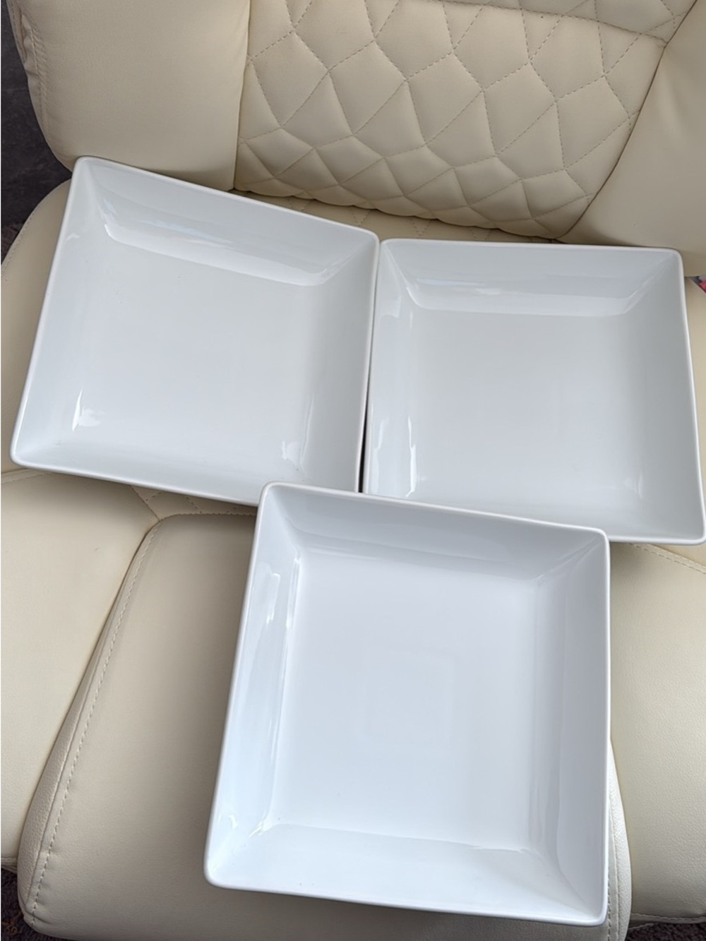 Set of 3 large bowl plates